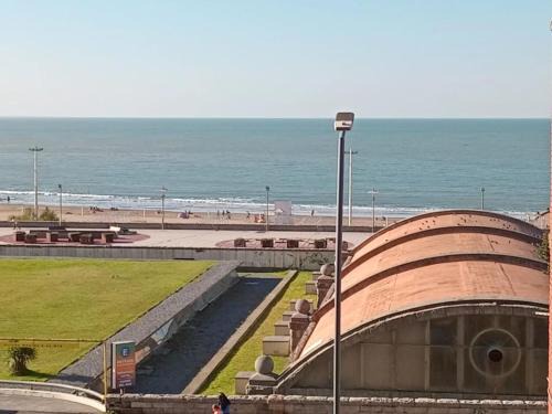 Mar del Plata Apartment | Playa Bristol, frente al MAR y vista a las mejores PLAYAS de Mar del Plata, a pasos del TORREÓN y del CASINO