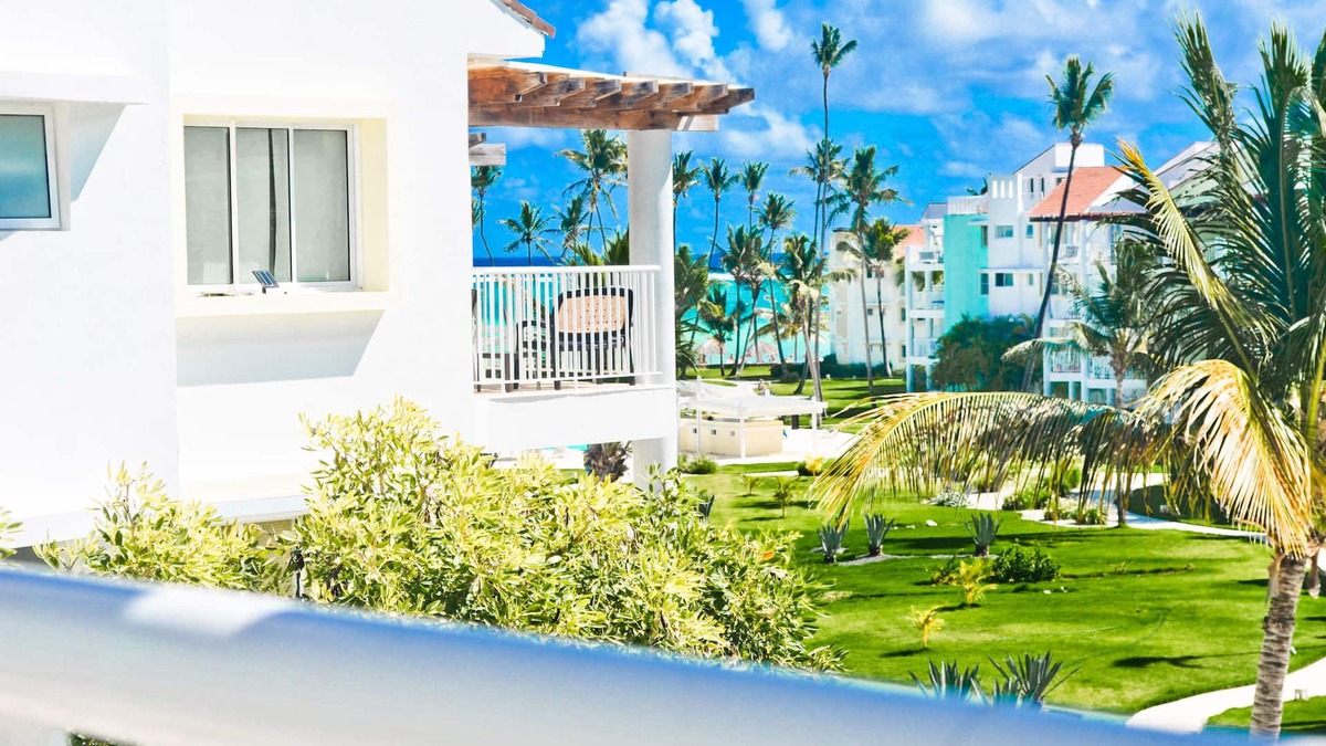 El Cortecito Condo | Playa Turquesa 1 BDR Penthouse + Loft-Ocean View - Sleeps 4 Direct Beach Access