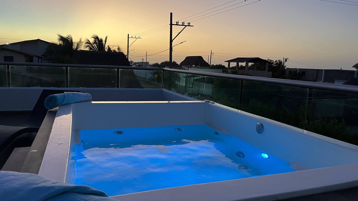 Juan de Acosta House | Playa y Jacuzzi con las estrellas en Salinas