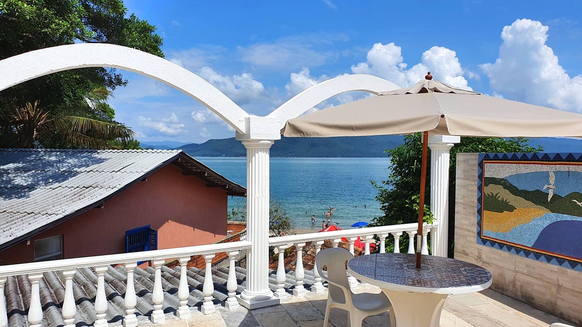 Daniela Cottage | Playana - Cozy beach cottage located in frontsea Azorean Villa - Nature & Beach