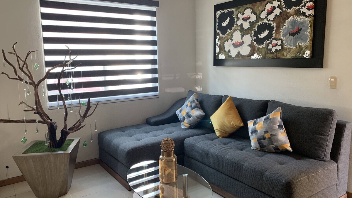 Guadalajara Apartment | Plaza del Sol/Expo Guadalajara Complete Apartment (Ground Floor)