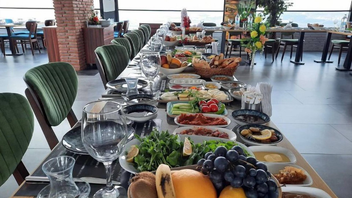 Yenisehir Hotel | PLAZA HOTEL DİYARBAKIR