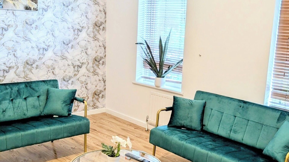 Thamesmead East House | Pleasant 4-bedroom house with WiFi in Erith