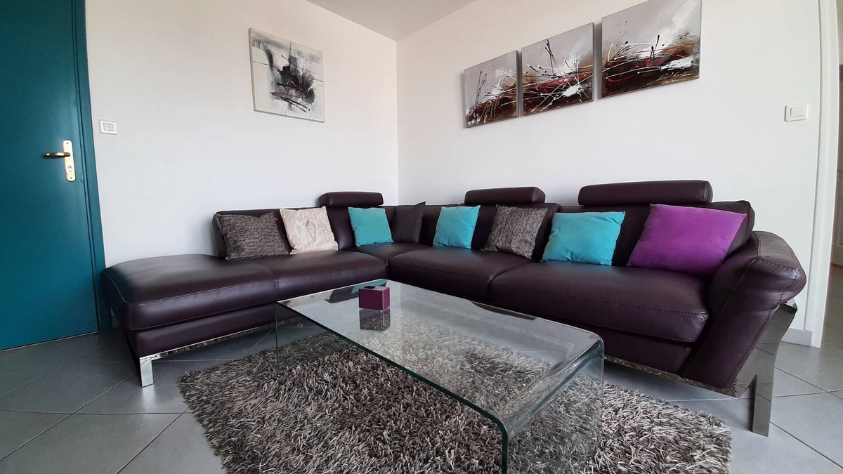 Les Sables d'Olonne Apartment | Pleasant 60m² + large terrace 40 m², panoramic view, south-west exposure