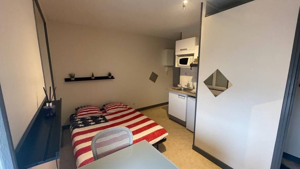 Souche Apartment | Pleasant, bright Studio 6