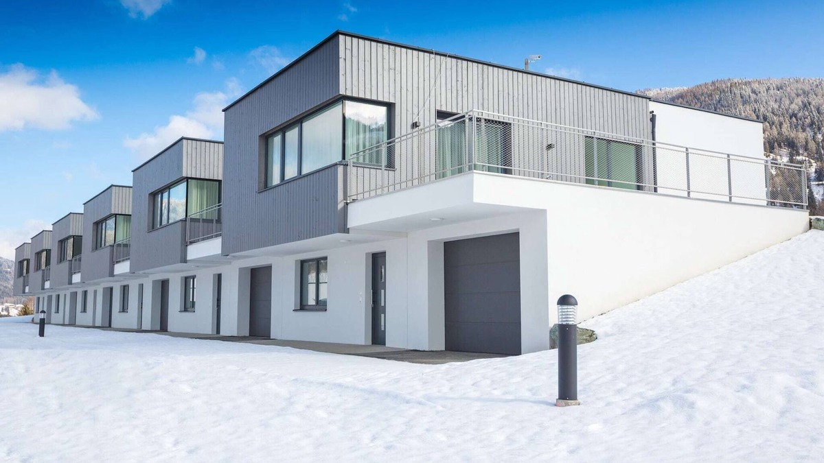 Sankt Lambrecht Ski Chalet | Pleasant chalet on the ski slopes