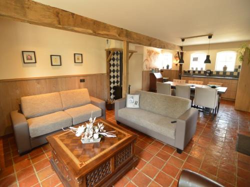 Haaren House | Pleasant Holiday Home near the centre of Haaren