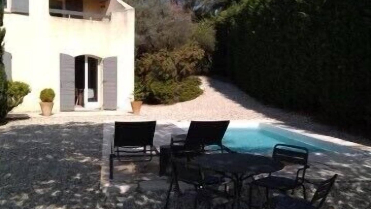 Rochefort-du-Gard House | Pleasant house with view