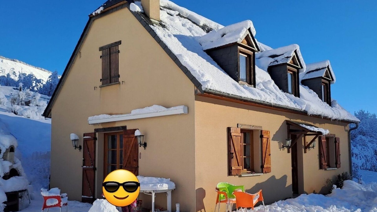 Arrens-Marsous House | Pleasant house classified 3 stars. Panoramic view of the peaks of the Val d'Azun