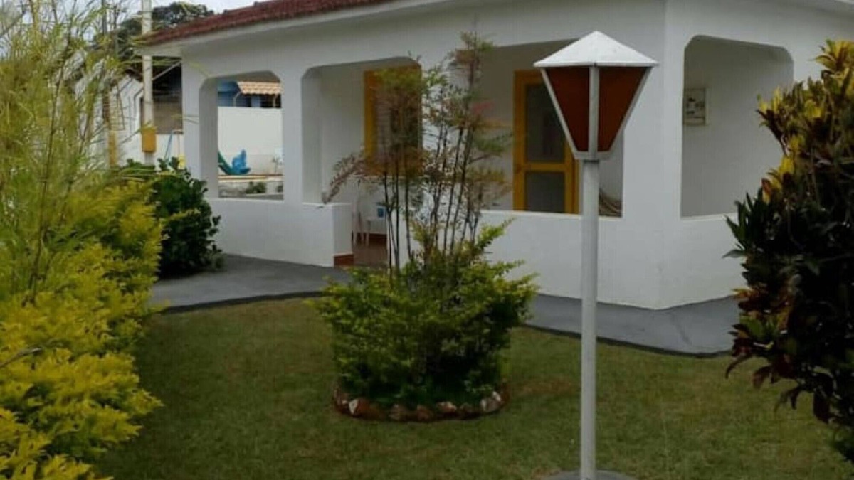 Alambari House | Pleasant Recanto Tatinha with swimming pool.