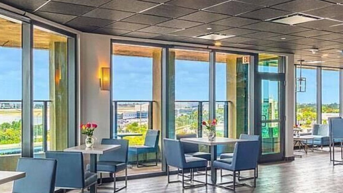 Miami Springs Hotel | Pleasant Stay, Convenient Location! Onsite Pool, Walk to Miami Jai Alai & Casino