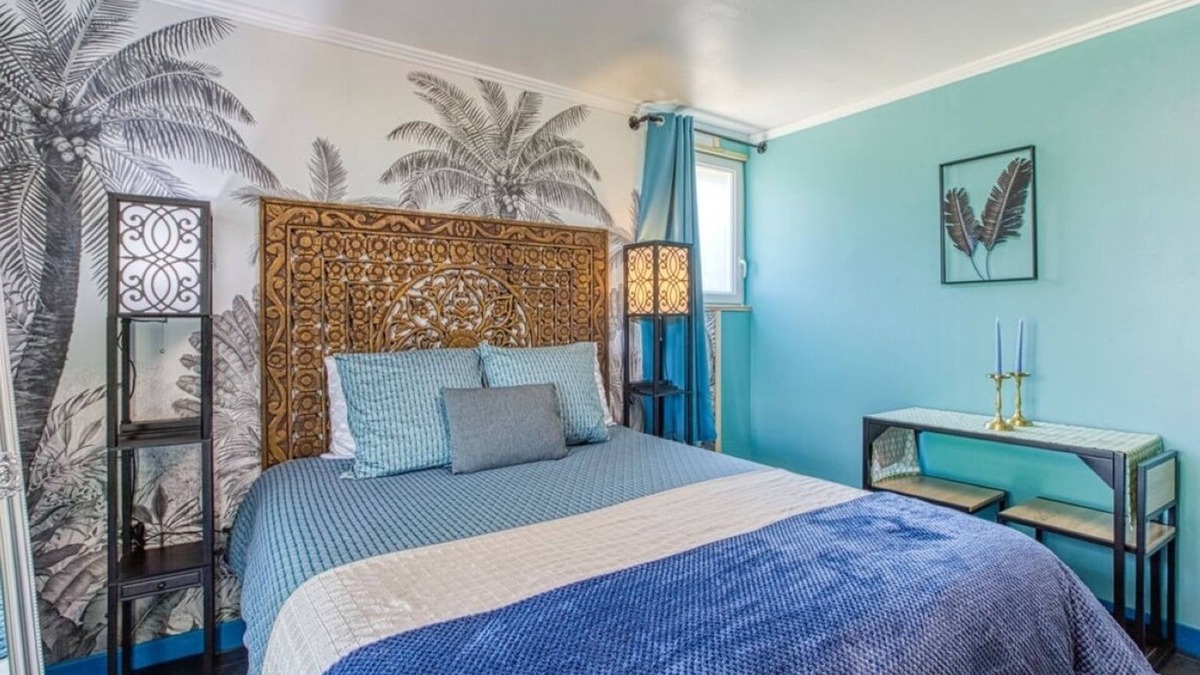 Septfonds Cottage | Pleasant studio of the Daudou with shared swimming pool and jacuzzi.