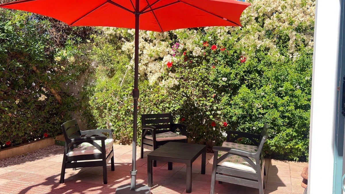 Cite Charaf House | PLEASANT SUNNY VILLA RESIDENTIAL AREA wifi - garden - patio