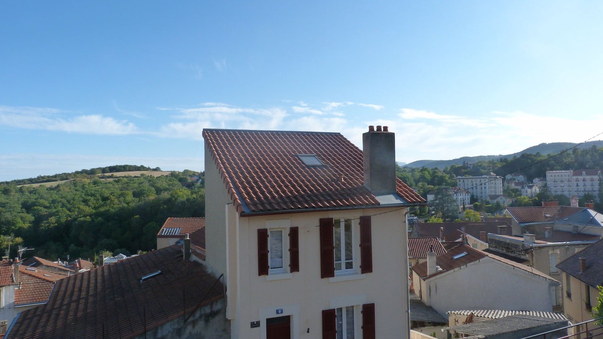Chatel-Guyon House | Pleasant village house, quiet, not overlooked