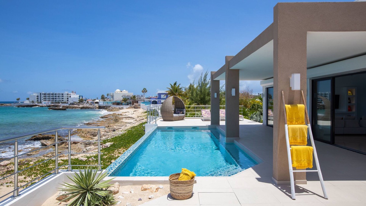 Beacon Hill Villa | Please Inquire Before Booking – Luxury Villa