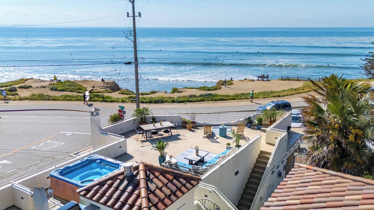 Opal Cliffs House | Pleasure Point Dream Home
