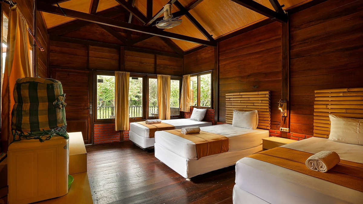 Kalipait Resort | Plengkung Lodge G-land