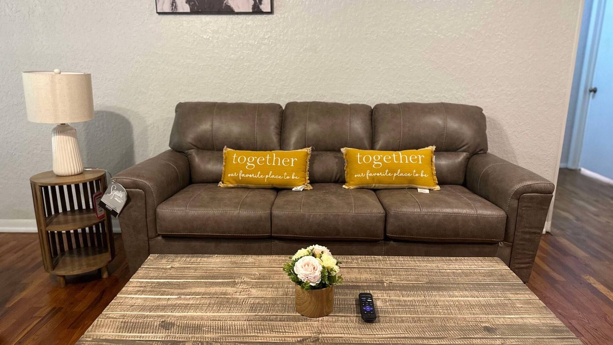 Carthage House | Plenty of space and welcoming 3br/2ba steps away from Marian Day grounds
