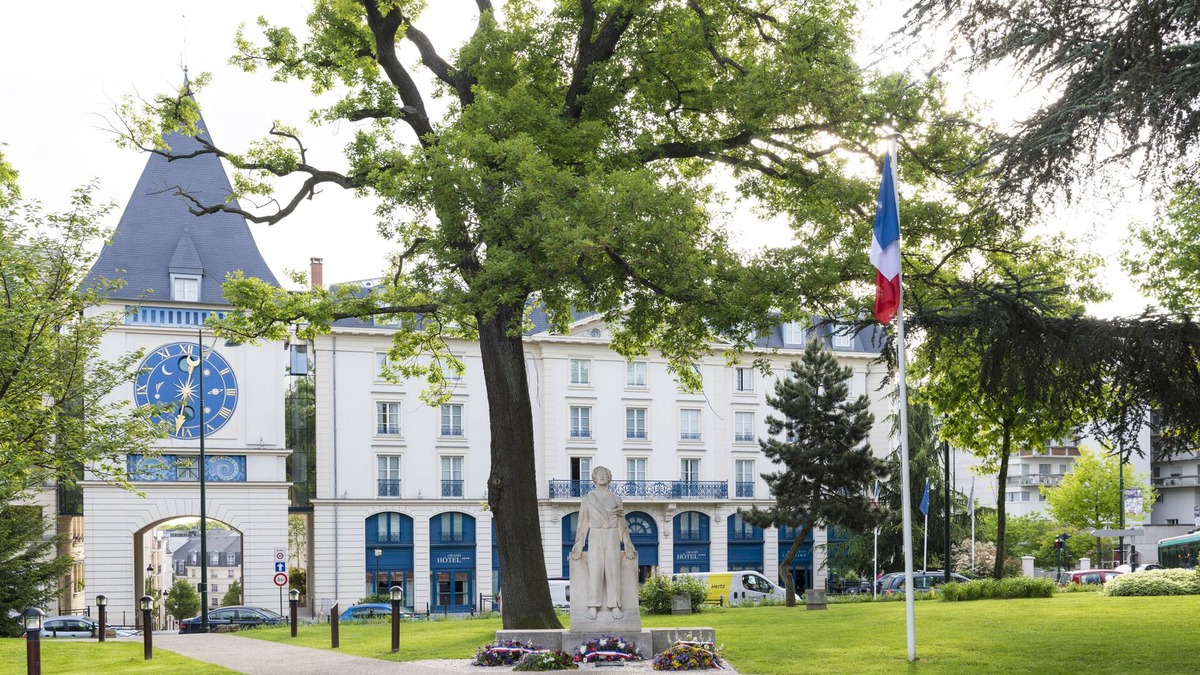 Le Plessis-Robinson Hotel | Plessis Grand Hôtel