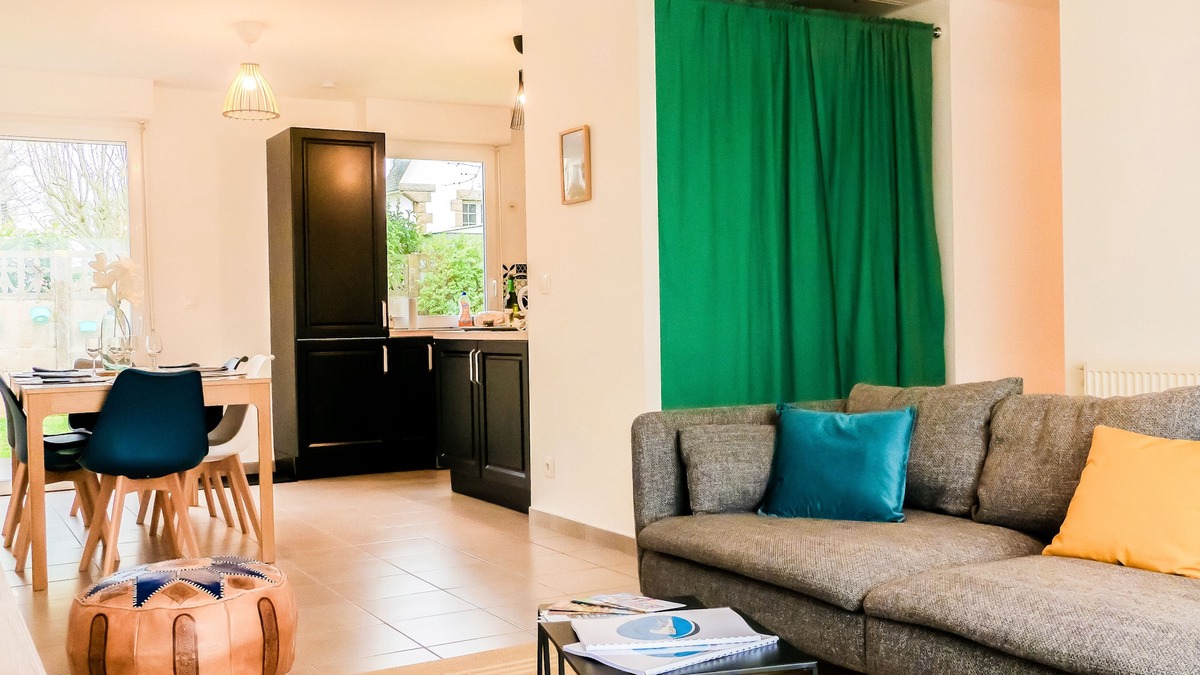 Beaussais-sur-Mer House | Ploubalay Getaway: Modern floor-level House