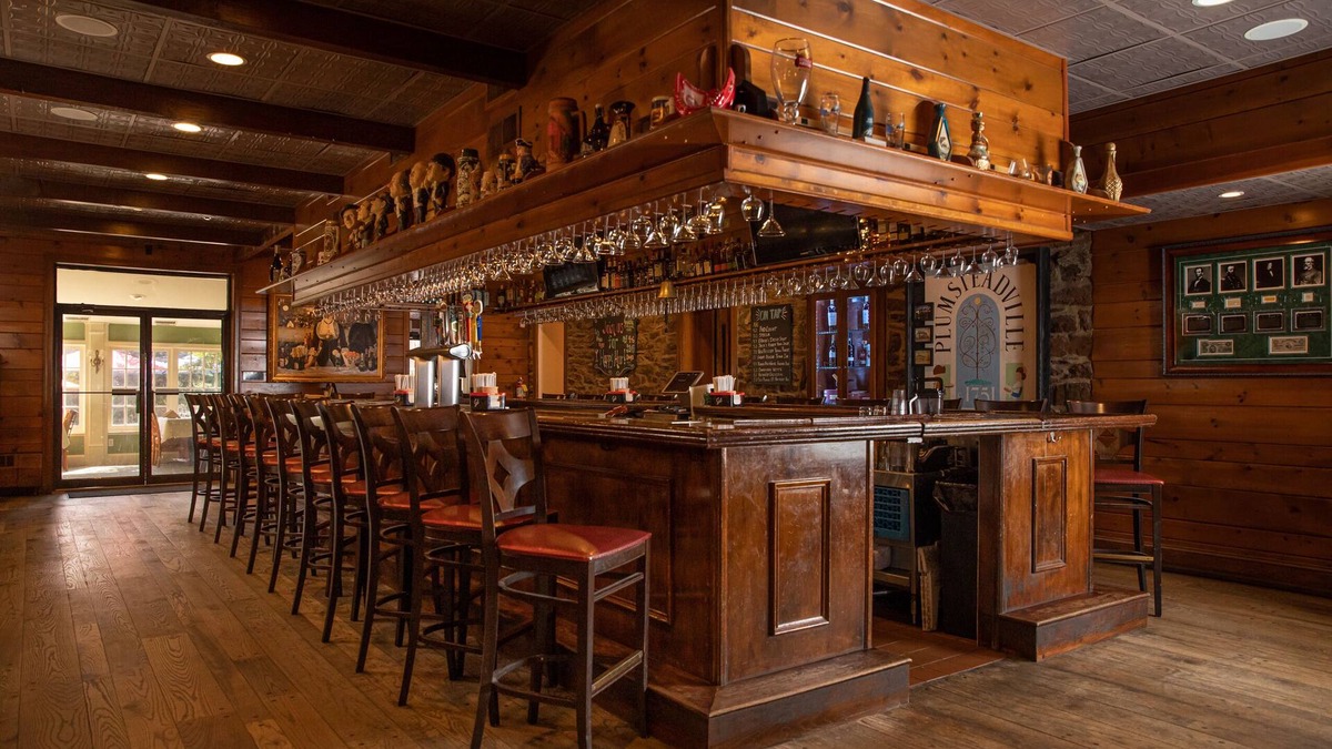 Plumsteadville Hotel | Plumsteadville Inn
