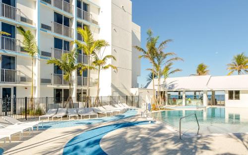 Lauderdale-by-the-Sea Hotel | Plunge Beach Resort