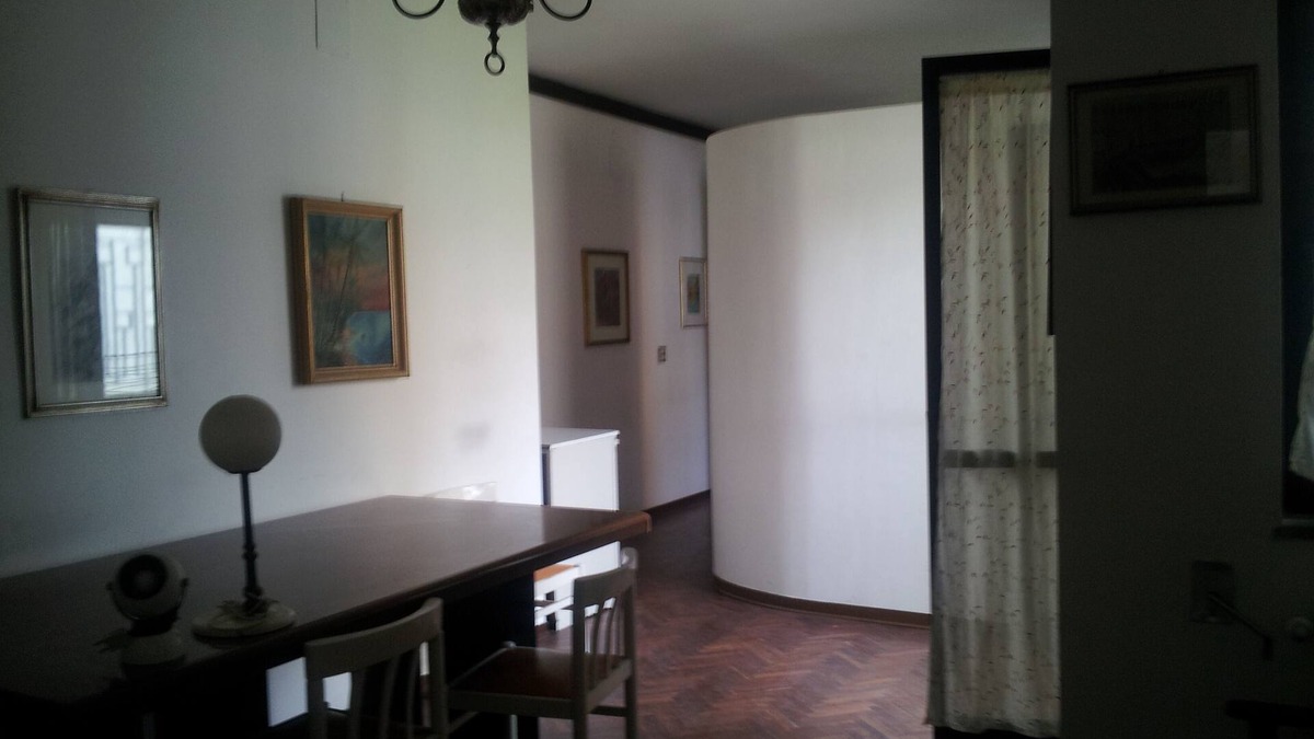 Municipio 3 Villa | Pluri apartment Villa nearby the mail city beaches and Park