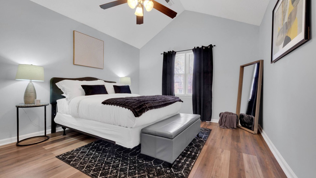 Riverdale House | Plush Two Bedroom Retreat. A Home Away From Home!
