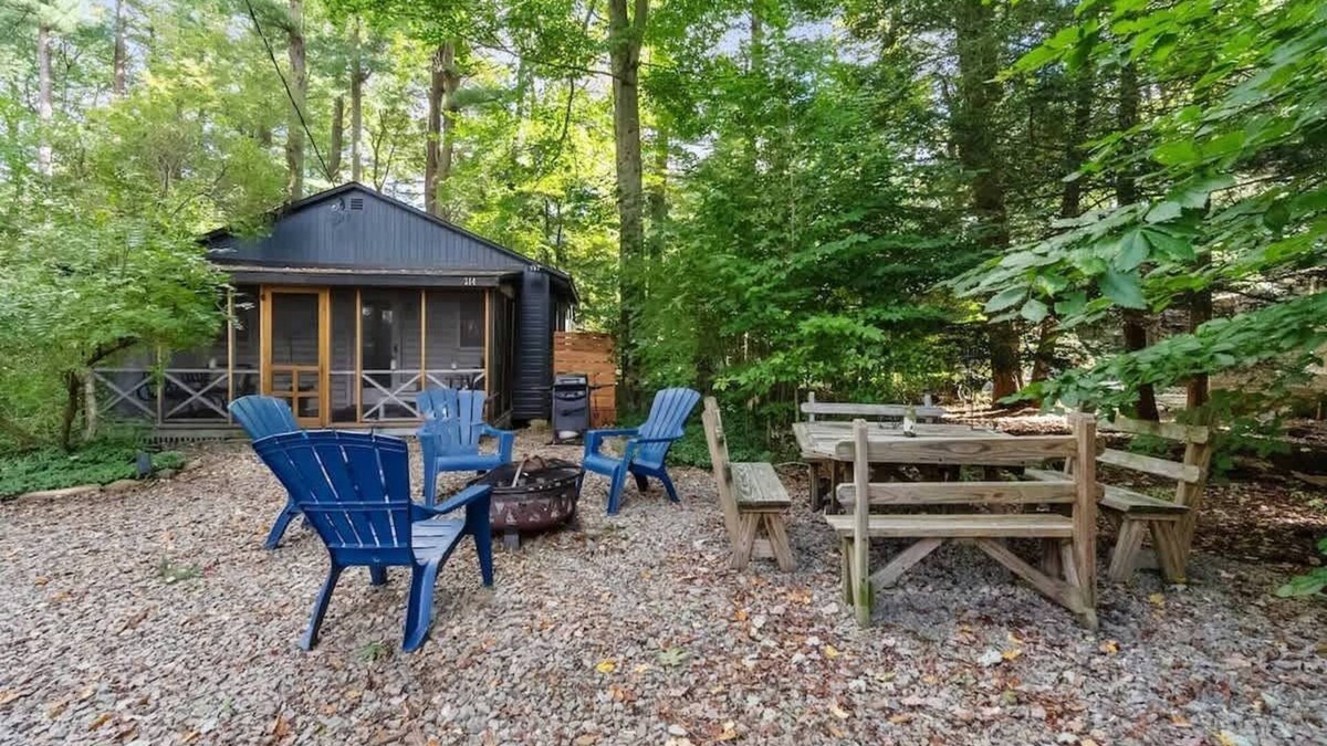 Pocono Pines House | Pocono Cabin | Firepit | BBQ | Pet Friendly