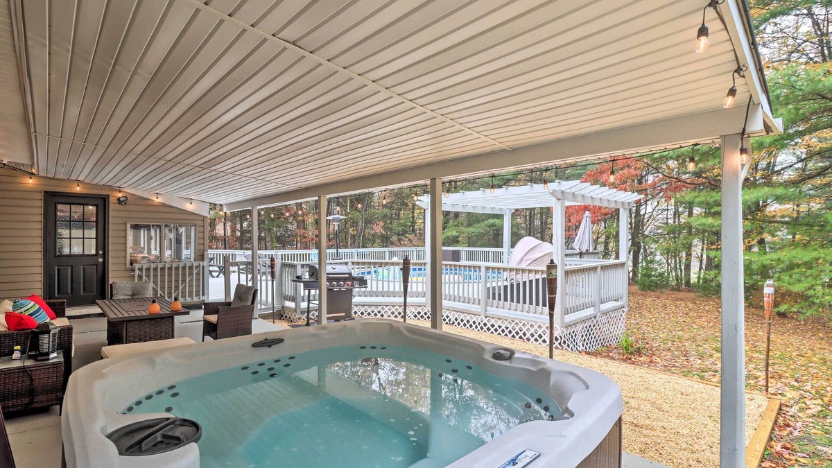 Stroudsburg House | Pocono Home w/Hot Tub, Fireplace & Game Room!