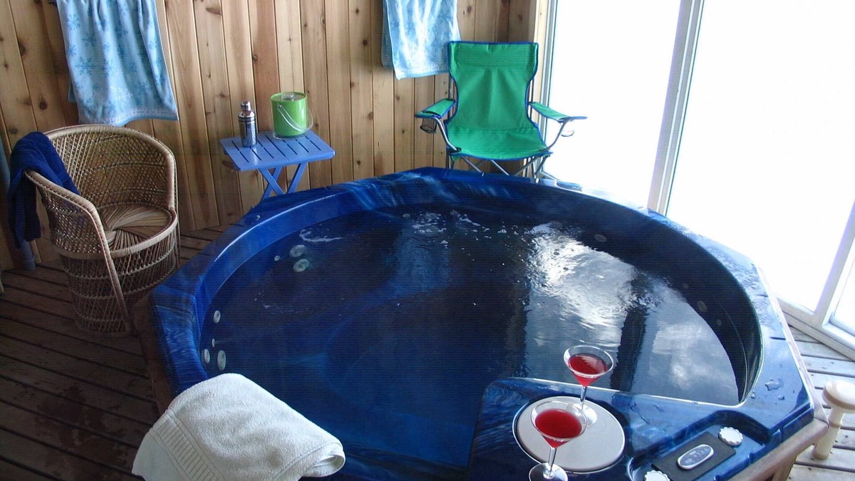 White Haven House | Pocono House w/Hot Tub & EV Charger-Slopeside @Jack Frost Near Hiking, Fishing.