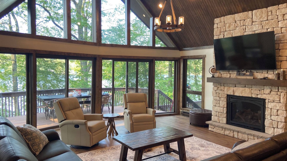 Rowland House | Pocono Mountain Waterfront Escape in Masthope