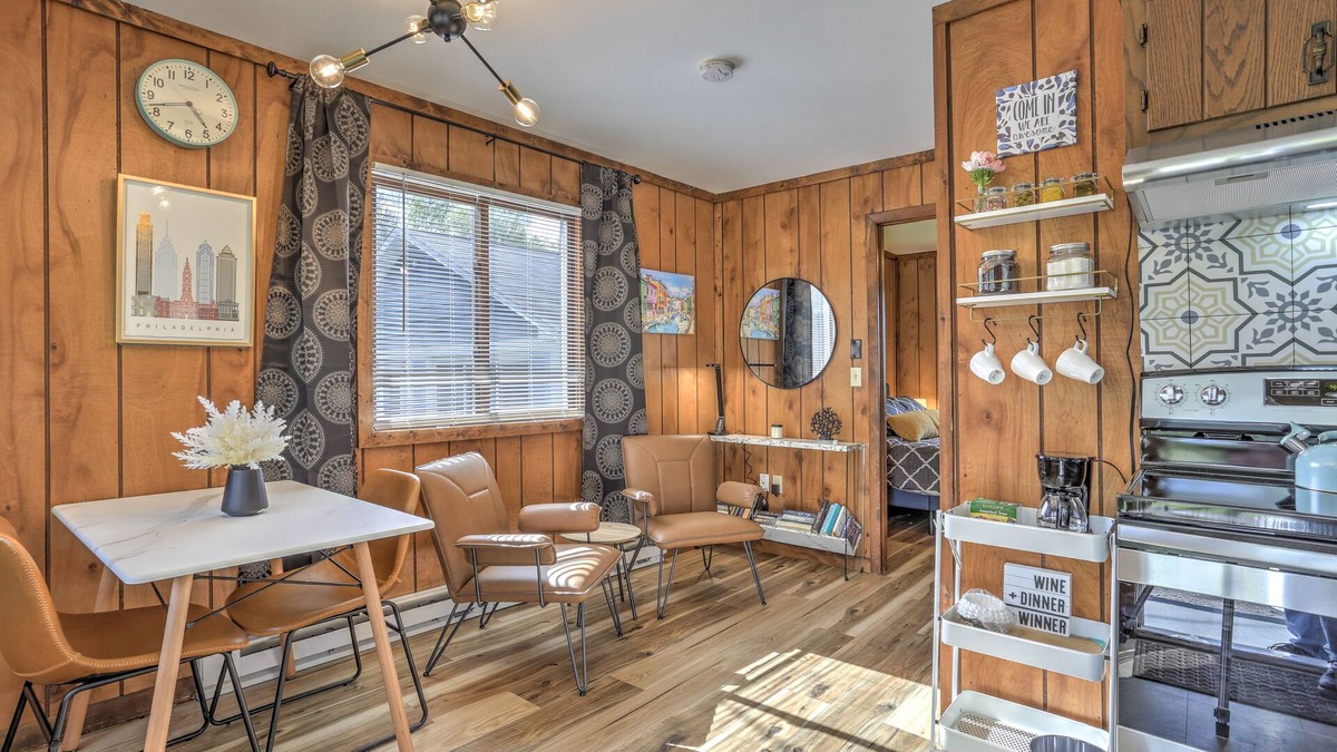 Sciota Cottage | Poconos Tranquility—near skiing, pet-friendly