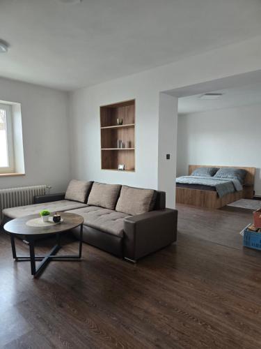 Choustnikovo Hradiste Apartment | Pod hradem