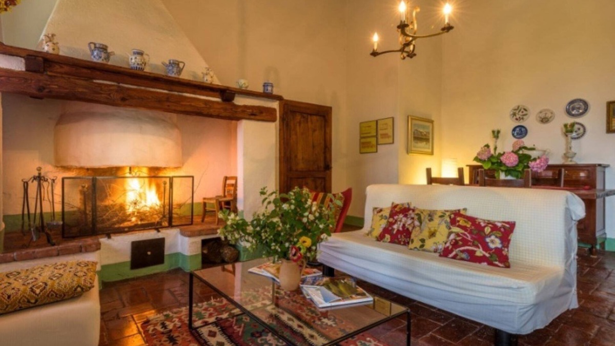 Contignano Villa | Podere del Mezzadro. Villa 11 guests. Superb panoramic location