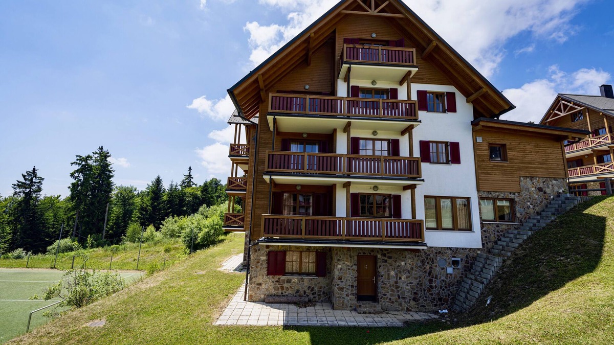 Hocko Pohorje Apartment | Pohorje Village Wellbeing Resort – Forest Apartments Videc