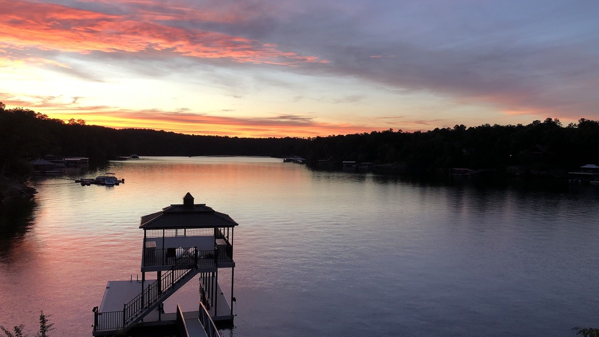 Arley Cottage | Point lot w/beautiful views! Deep water, 2-story dock, min steps to water.