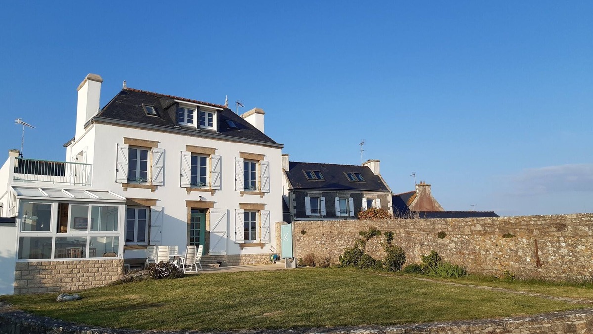Primelin House | Pointe du RAZ Primelin. Ideal for family vacations. 4 bedrooms with south-facing sea view.