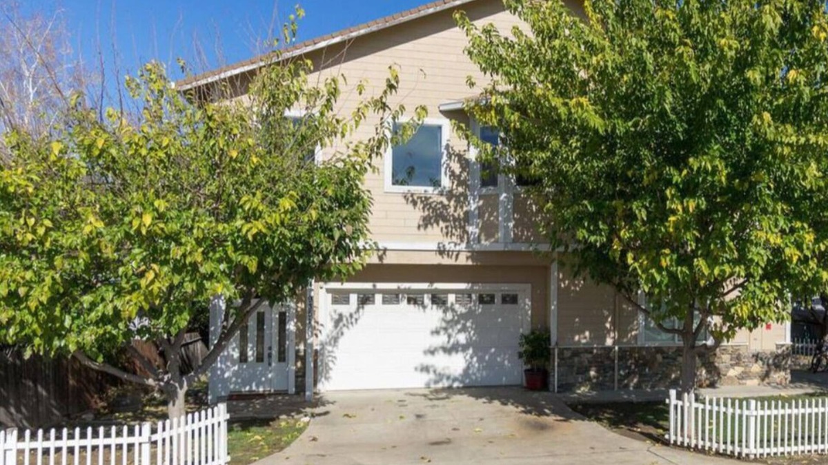 Plymouth House | Pokerville Retreat in the Heart of Amador Wine Country