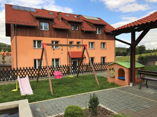 Szklarska Poreba House | Pokoje Gościnne w Dolinie Szczęścia