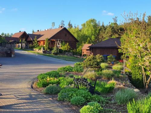 Wiele House | Pokoje i Domki PRZY LEŚNICZÓWCE