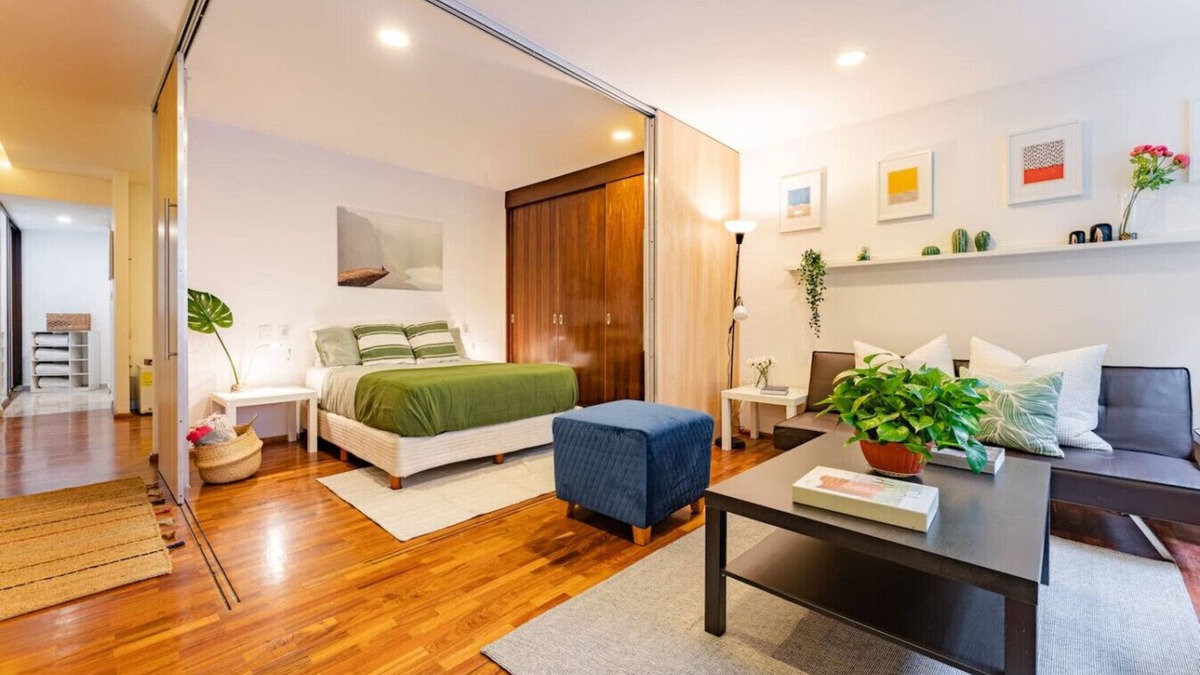 Colonia Cuauhtemoc Apartment | Polanco Studio Bliss: Cozy & Modern