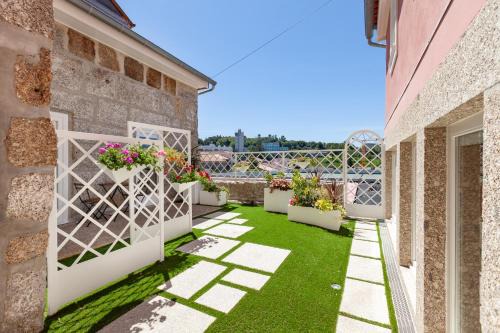 Guimaraes Apartment | Polery Apartments Center
