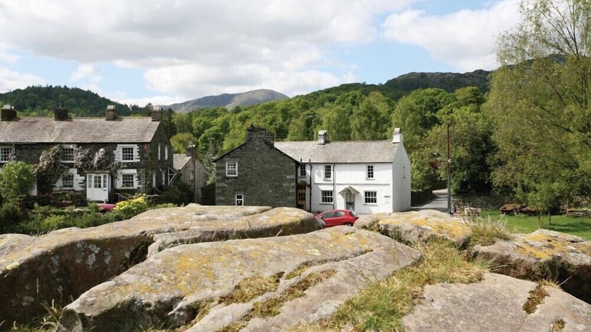 Elterwater Cottage | POLLYS COTTAGE, pet friendly, with open fire in Elterwater