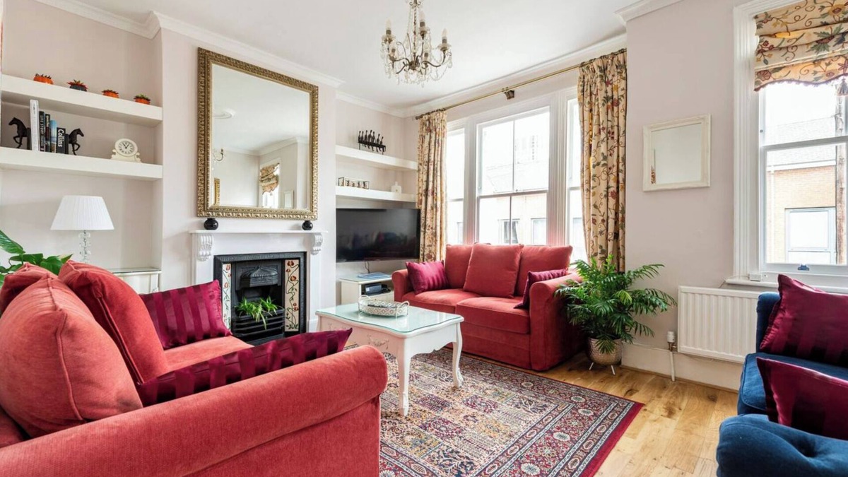 Sands End Apartment | Polo House Fulham/Chelsea Victorian 3 Bed-Flat Nr River Thames Public Transport