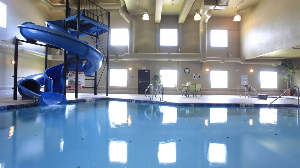 Chetwynd Hotel | Pomeroy Inn and Suites Chetwynd
