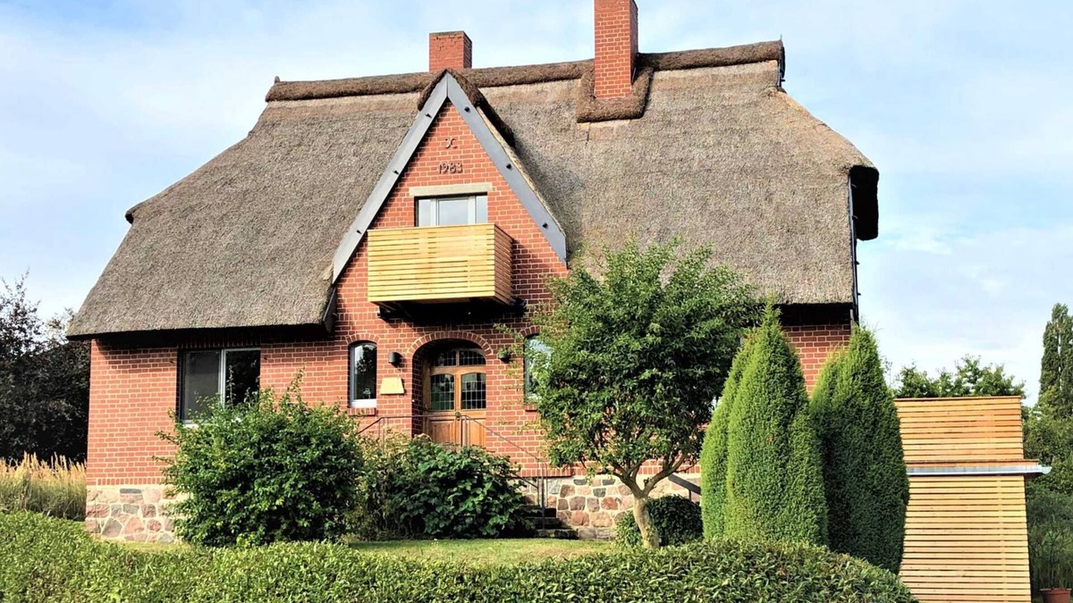 Warsin House | Pommernhof am Haff, Germany