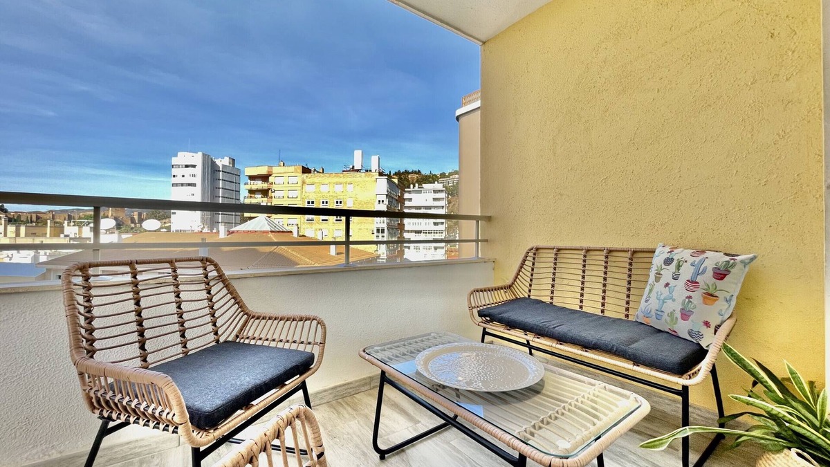 La Malagueta Apartment | Pompidu B