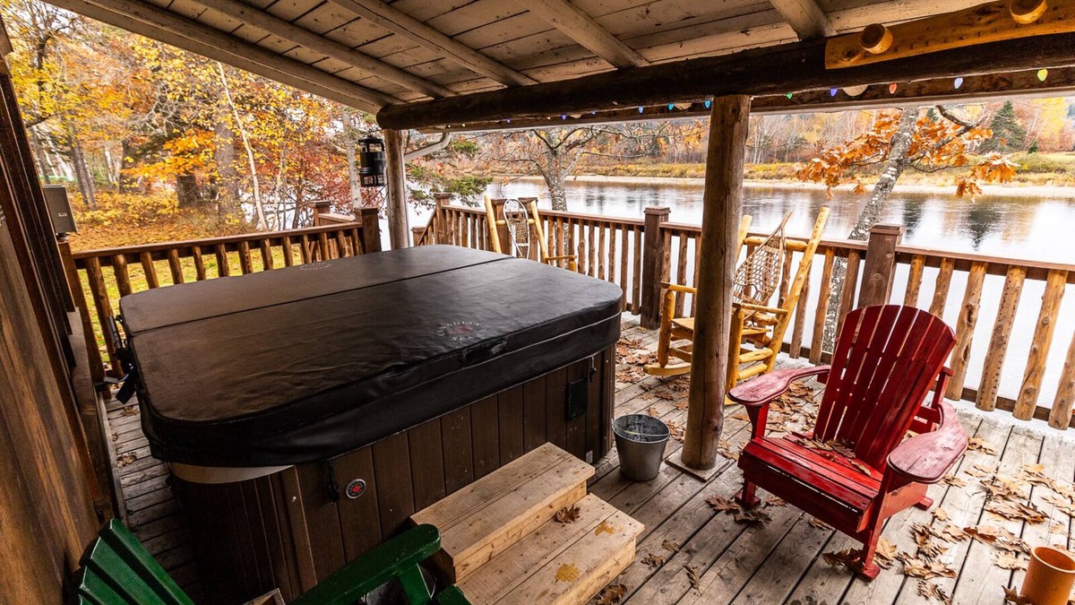 Ludlow Cabin | Pond's Resort
