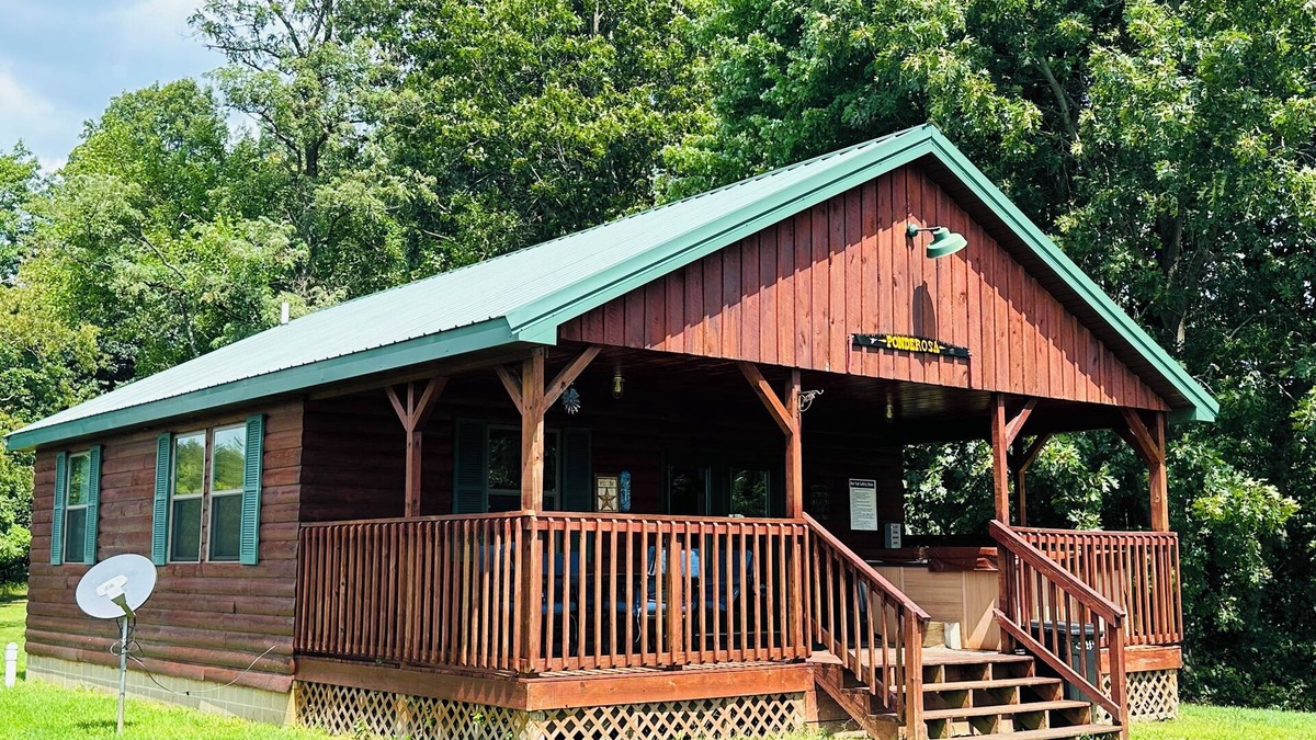 Logan Cabin | Ponderosa ,2 mile drive to Old Mans Cave parking lot, Very secluded